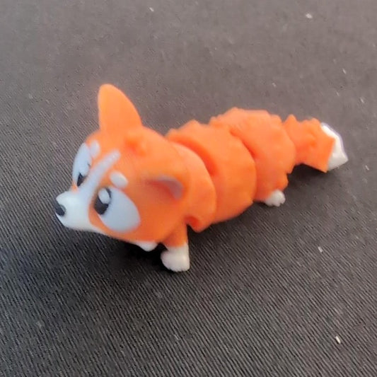 Articulated corgi mini in orange and white