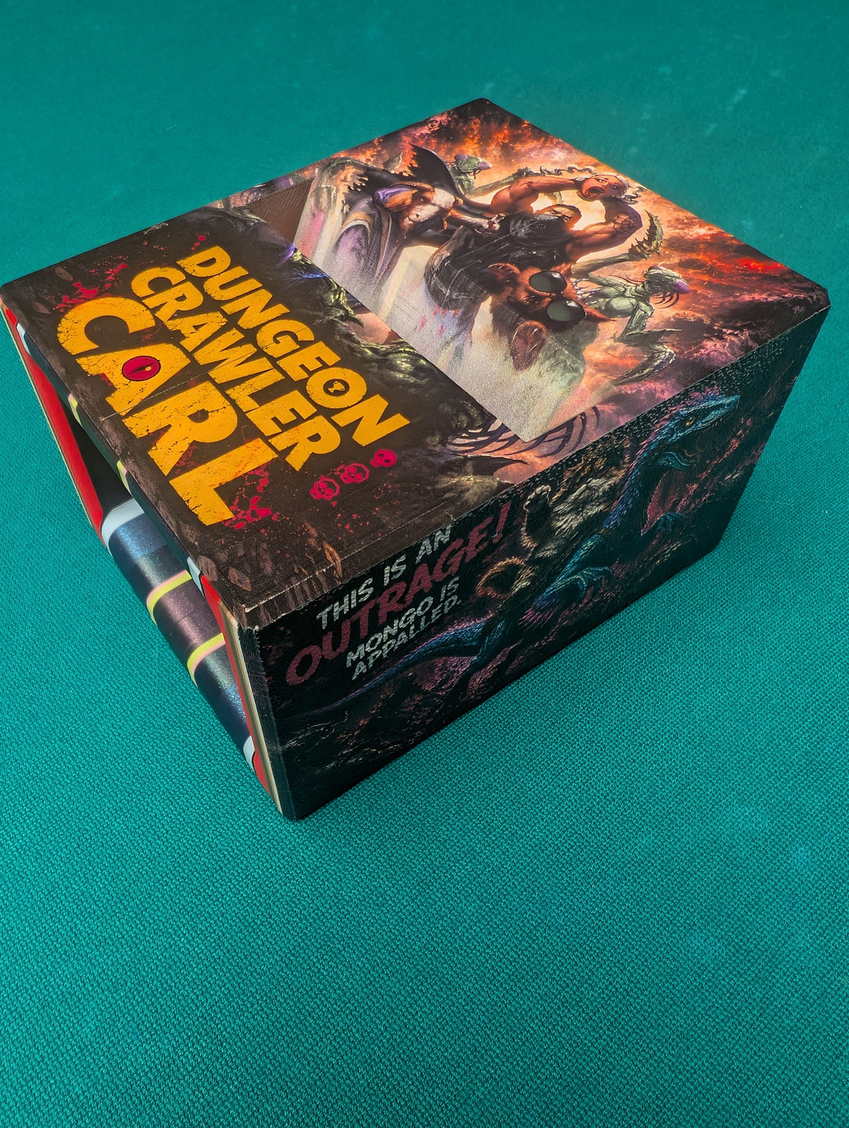 EVOK Shuttle – Dungeon Crawler Carl Edition